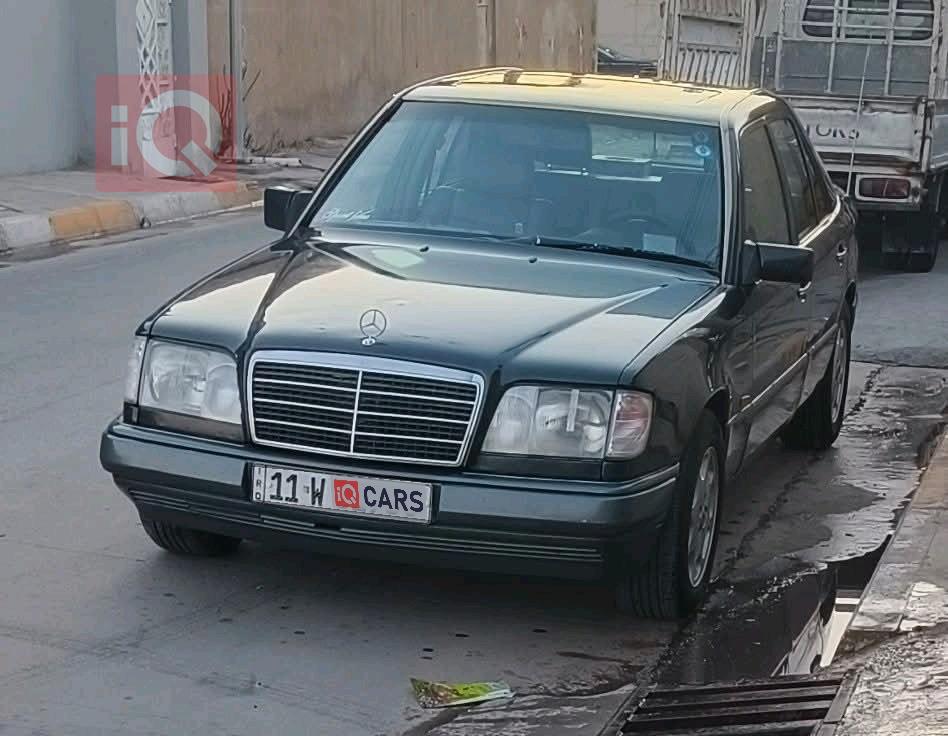 مرسيدس بنز E-Class